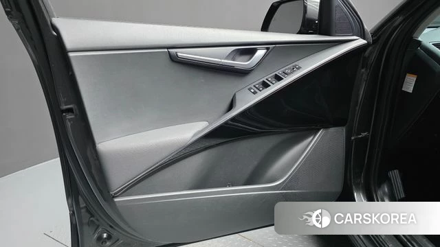 Kia Di Ol Nu Niro id 4793235 из Кореи 16