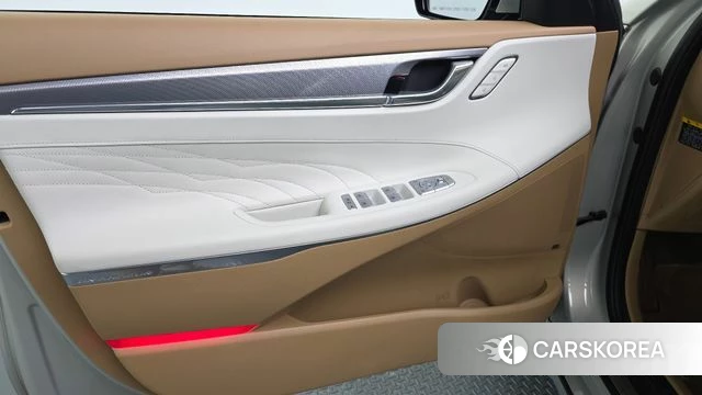 Hyundai The New Grandeur IG Hybrid id 4741776 из Кореи 16