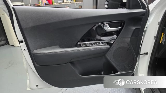 Kia The New Niro id 4383698 из Кореи 16