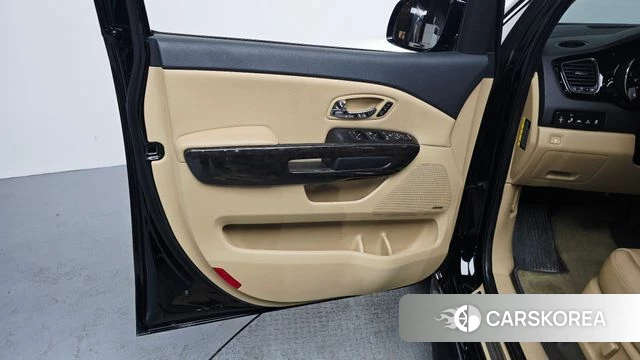 Kia The New Carnival id 4620203 из Кореи 16