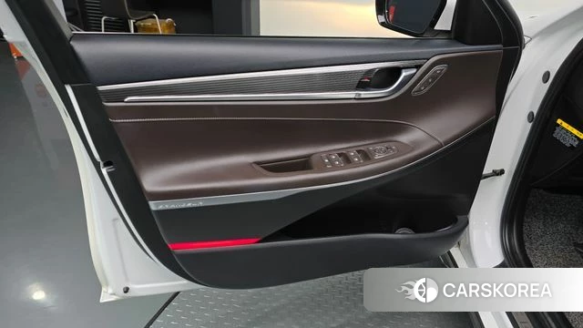 Hyundai Grandeur IG id 4397821 из Кореи 16