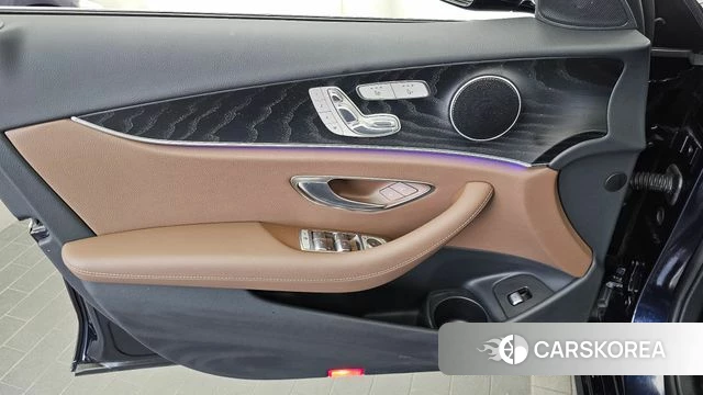 Mercedes-Benz E-Class W213 id 4415603 из Кореи 16