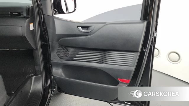 Hyundai Staria id 4893100 из Кореи 16