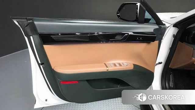 Hyundai Grandeur Hybrid (GN7) id 4607847 из Кореи 16