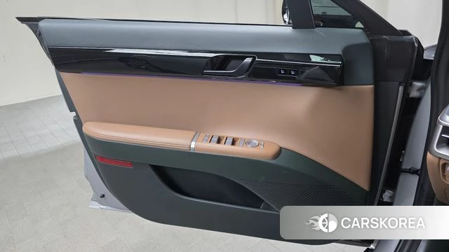 Hyundai Grandeur Hybrid (GN7) id 4249147 из Кореи 16