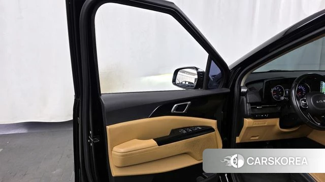 Kia Carnival 4th generation id 4323149 из Кореи 16