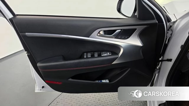 Genesis G70 id 4882441 из Кореи 16