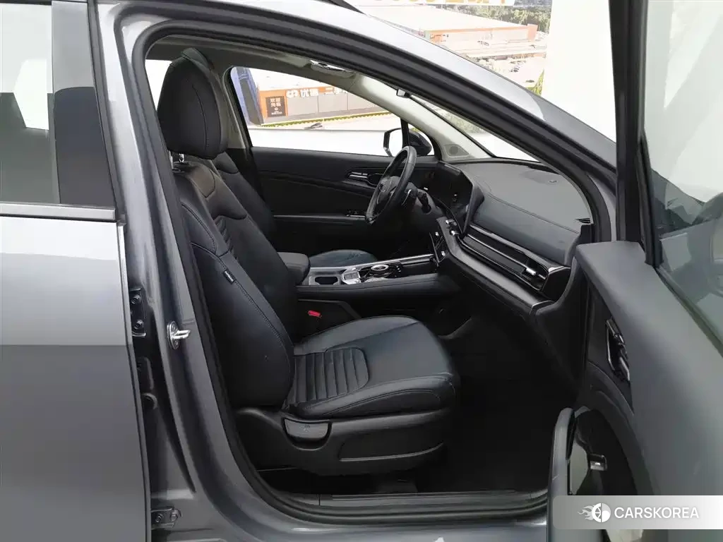 Kia Sportage id 4548247 из Китая 16