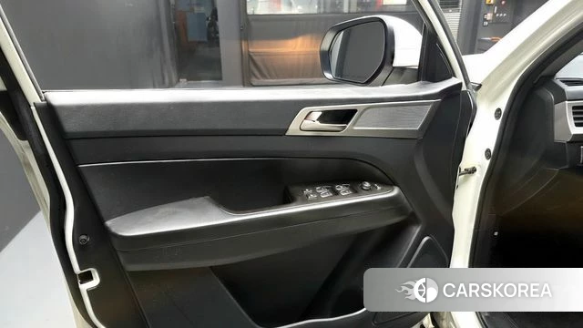 Ssangyong Rexton Sports id 4378195 из Кореи 16