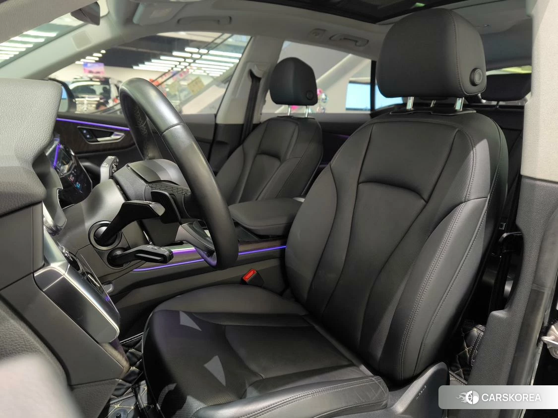 Audi Q8 id 4462112 из Китая 16