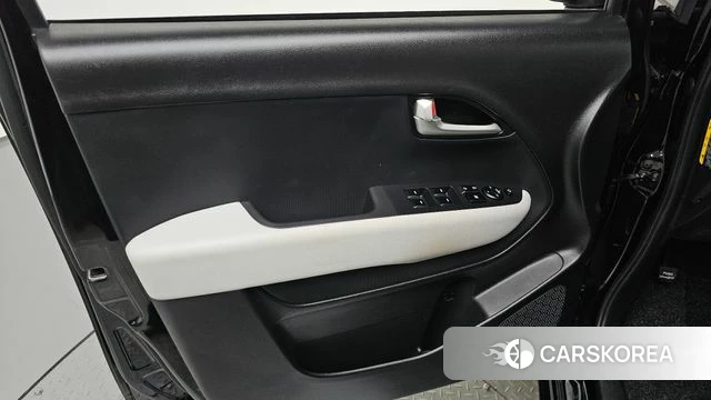 Kia The New Kia Ray id 4463129 из Кореи 16