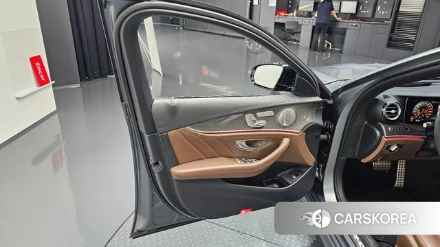 Mercedes-Benz E-Class W213 id 4416745 из Кореи 16