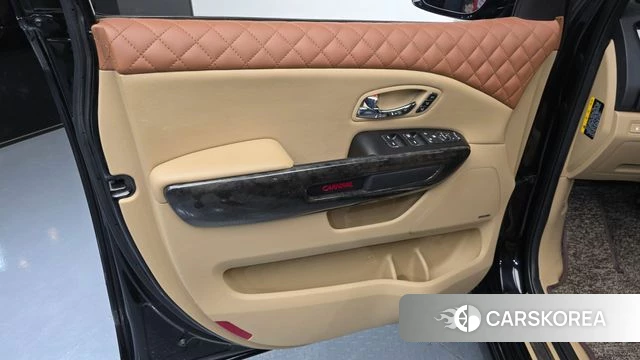 Kia The New Carnival id 4294872 из Кореи 16