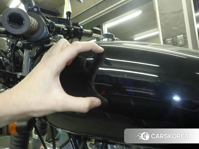 Yamaha SR 400 id 3945375 из Японии 16