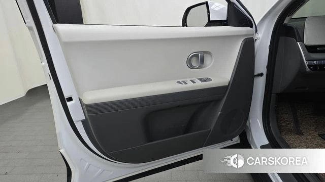 Hyundai Ionic 5 id 4640996 из Кореи 16