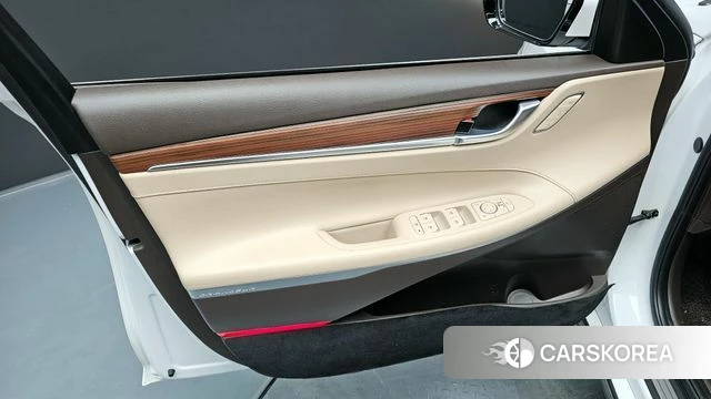 Hyundai Grandeur IG Hybrid id 4232810 из Кореи 16