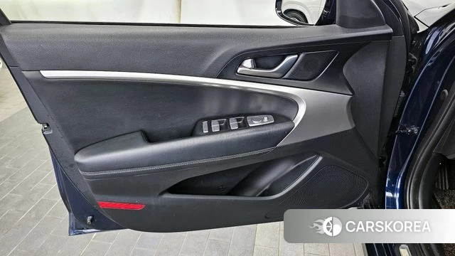 Genesis G70 id 4356585 из Кореи 16