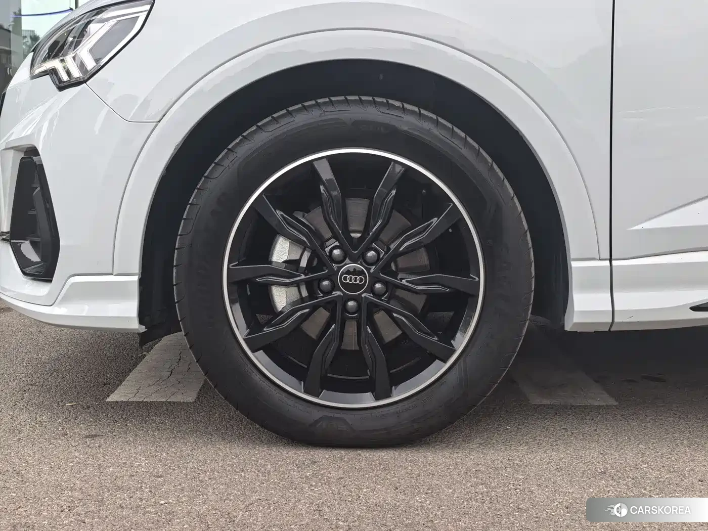 Audi Q3 Sportback id 4545879 из Китая 16
