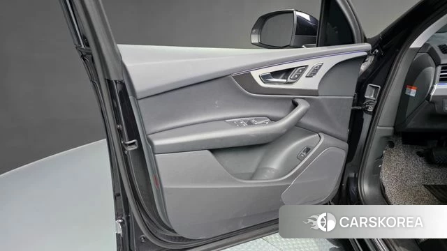 Audi Q7 (4M) id 4536130 из Кореи 16