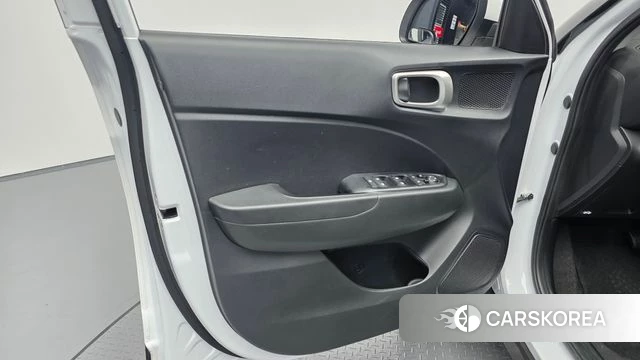 Hyundai Venue id 4573203 из Кореи 16