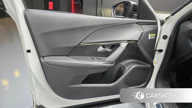 Peugeot 2008 Second generation id 4196324 из Кореи 16