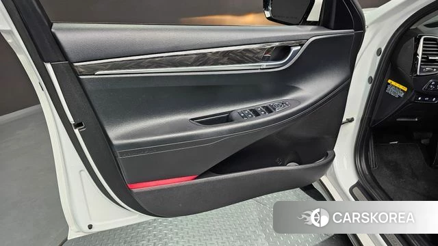 Hyundai Grandeur IG Hybrid id 4520632 из Кореи 16