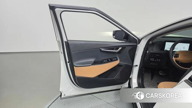 Kia EV6 id 4432727 из Кореи 16