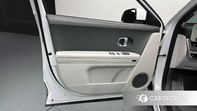 Hyundai Ionic 5 id 4609117 из Кореи 16