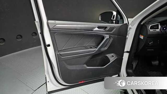 Volkswagen Tiguan Allspace id 4525286 из Кореи 16