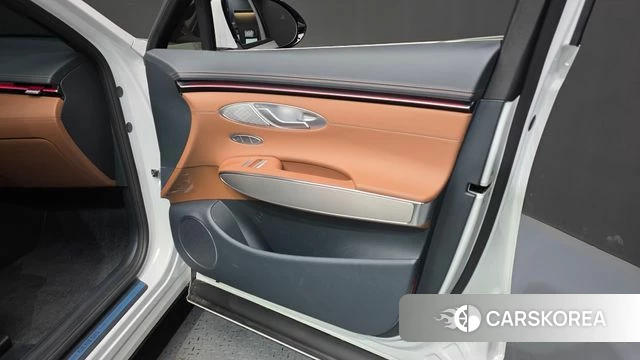 Genesis GV70 id 4589943 из Кореи 16