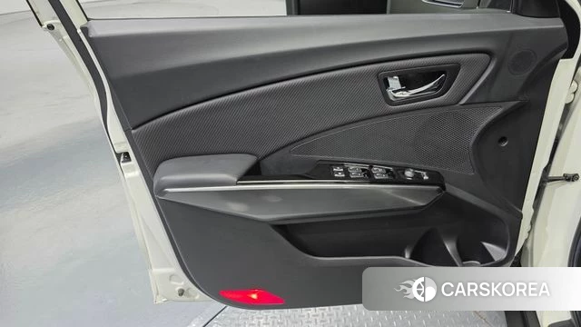 Ssangyong Tivoli Air id 4768735 из Кореи 16