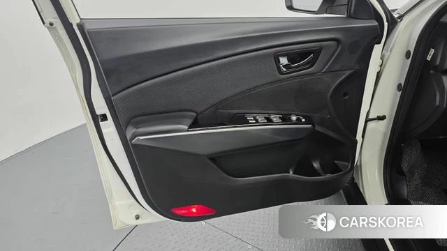 Ssangyong Tivoli Armor id 4605448 из Кореи 16