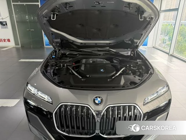 BMW 7 series id 4256606 из Китая 16