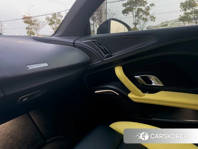 Audi R8 id 4240648 из Китая 16