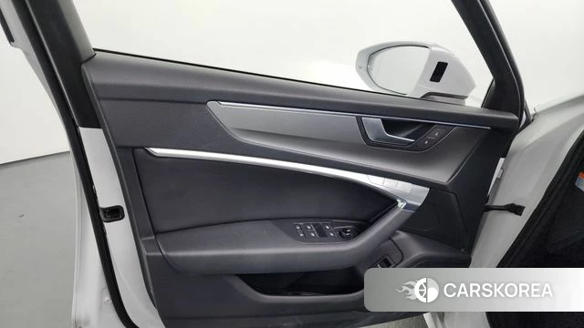 Audi A6 (C8) id 4202593 из Кореи 16