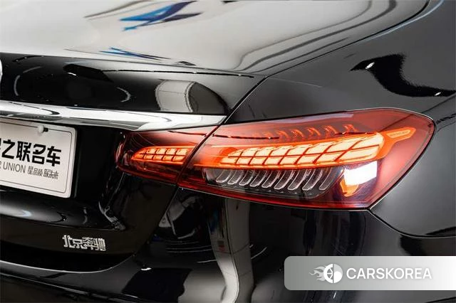 Mercedes-Benz E-class id 3856087 из Китая 16