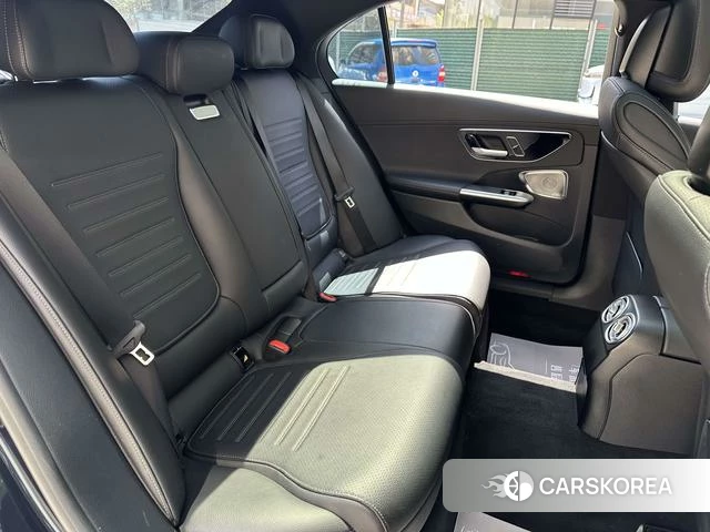 Mercedes-Benz Class C id 4274533 из Китая 16