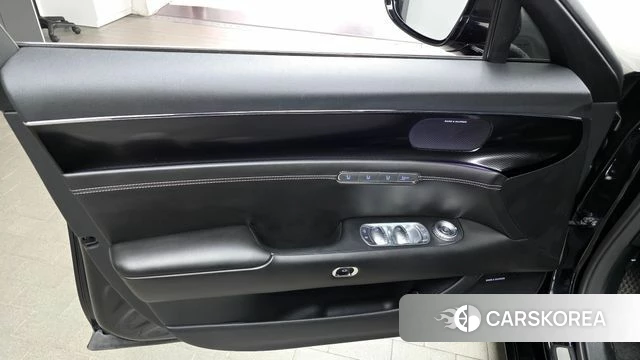 Genesis G90 (RS4) id 4282579 из Кореи 16