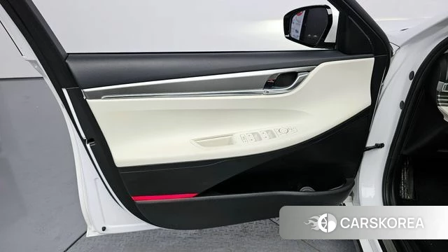 Hyundai The New Grandeur IG id 4388810 из Кореи 16