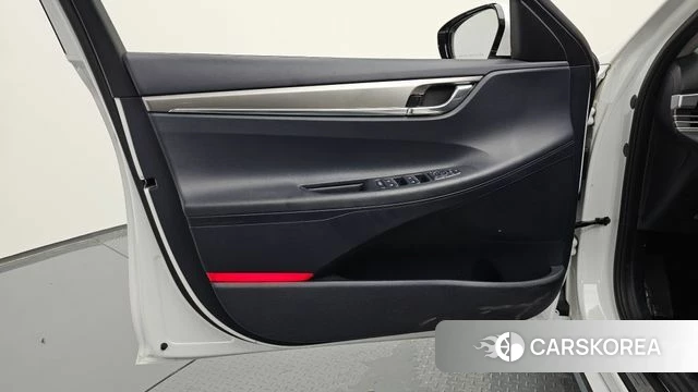 Hyundai The New Grandeur IG id 4518123 из Кореи 16