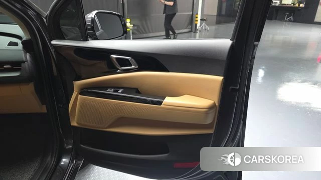 Kia Carnival 4th generation id 4202217 из Кореи 16