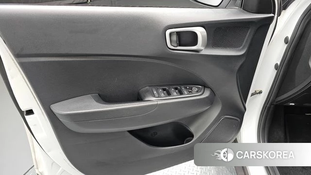 Hyundai Venue id 4506519 из Кореи 16