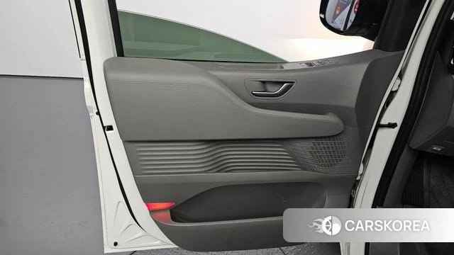 Hyundai Staria id 4880429 из Кореи 16