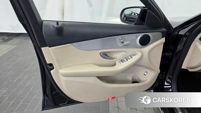 Mercedes-Benz C-Class W205 id 4780219 из Кореи 16