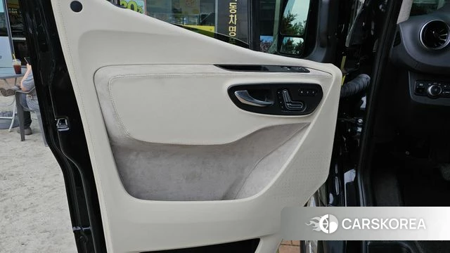 Mercedes-Benz Sprinter id 4369590 из Кореи 16
