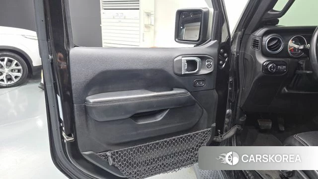Jeep Wrangler (JL) id 4658264 из Кореи 16