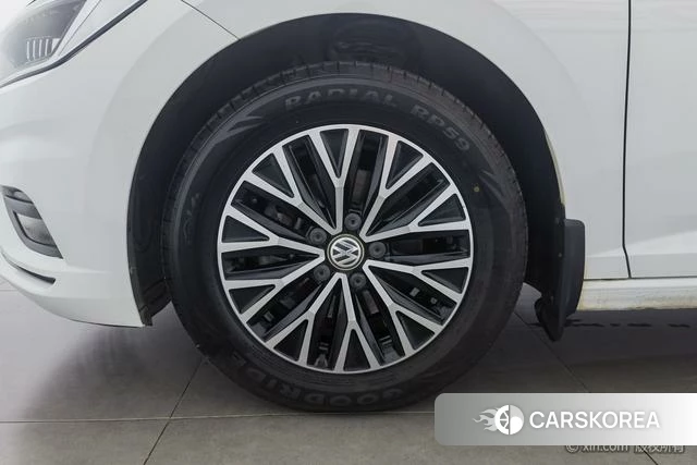 Volkswagen Sagitar id 4258537 из Китая 16