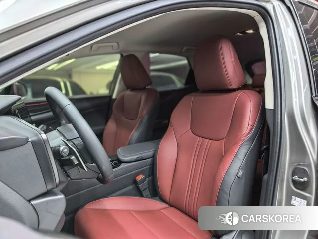 Lexus NX id 4277479 из Китая 16