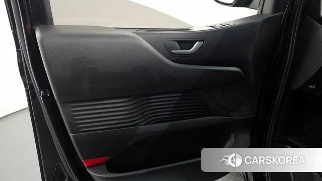 Hyundai Staria id 4282117 из Кореи 16