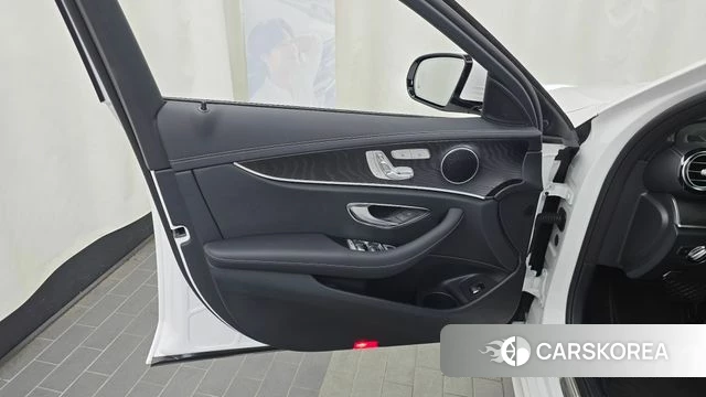 Mercedes-Benz E-Class W213 id 4880190 из Кореи 16